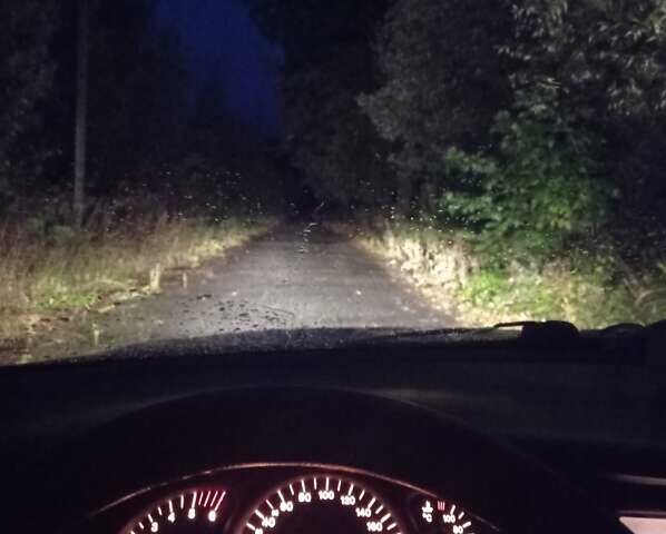 Белый Опель Вектра, объемом двигателя 1.69 л и пробегом 357 тыс. км за 2350 $, фото 9 на Automoto.ua
