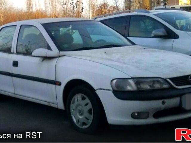 Белый Опель Вектра, объемом двигателя 1.8 л и пробегом 125 тыс. км за 3800 $, фото 1 на Automoto.ua