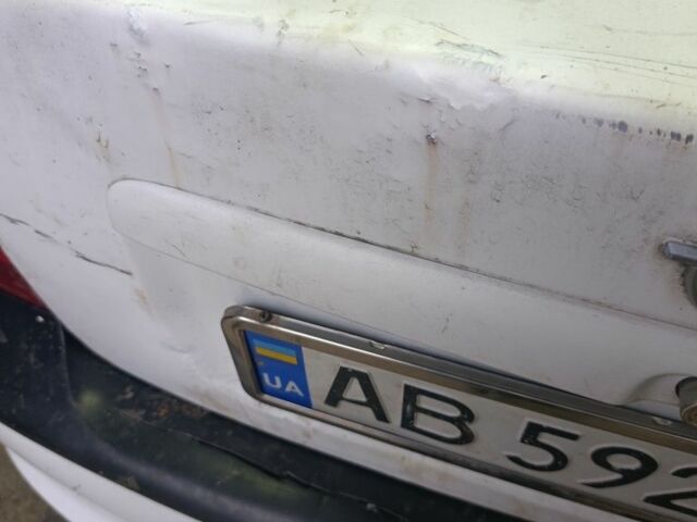 Белый Опель Вектра, объемом двигателя 2 л и пробегом 111 тыс. км за 1750 $, фото 6 на Automoto.ua