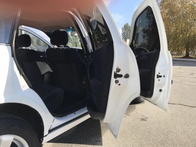 Белый Опель Вектра, объемом двигателя 1.8 л и пробегом 360 тыс. км за 2500 $, фото 9 на Automoto.ua