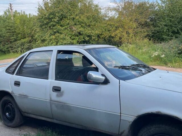 Білий Опель Вектра, об'ємом двигуна 1.6 л та пробігом 870 тис. км за 358 $, фото 1 на Automoto.ua