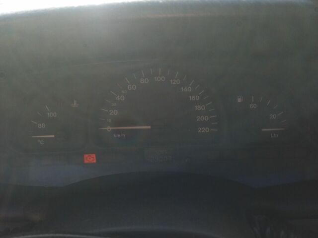 Опель Вектра 1998 у Чернівцях на Automoto.ua Білий Опель Вектра, об'ємом двигуна 1.6 л та пробігом 450 тис. км за 1650 $, фото 9 на Automoto.ua