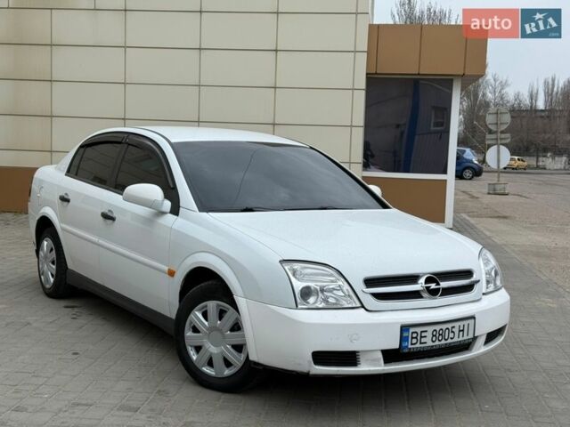Белый Опель Вектра, объемом двигателя 2 л и пробегом 267 тыс. км за 3550 $, фото 30 на Automoto.ua