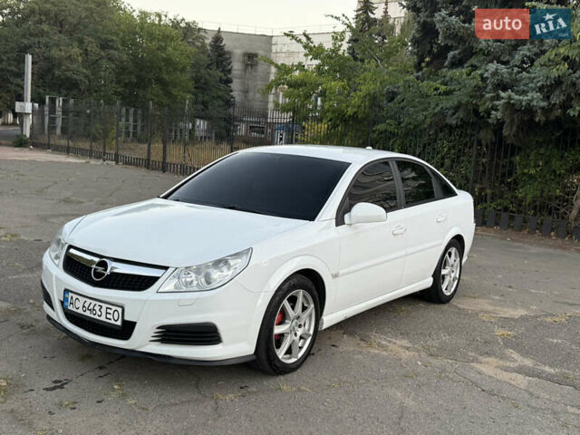 Белый Опель Вектра, объемом двигателя 1.91 л и пробегом 277 тыс. км за 5900 $, фото 1 на Automoto.ua