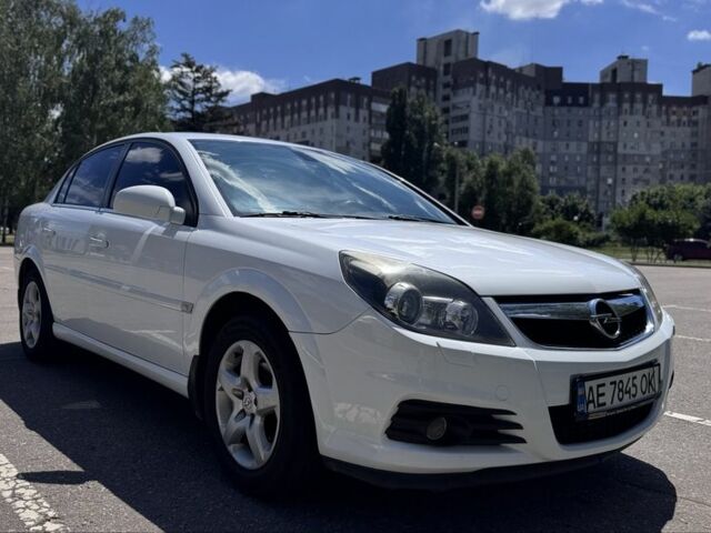 Білий Опель Вектра, об'ємом двигуна 2.2 л та пробігом 250 тис. км за 5783 $, фото 6 на Automoto.ua