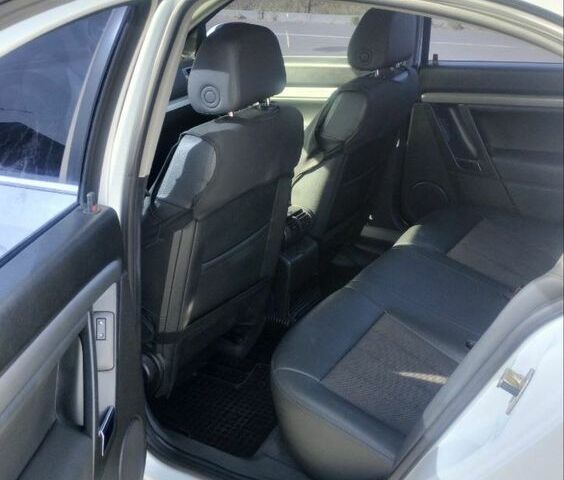 Білий Опель Вектра, об'ємом двигуна 2.2 л та пробігом 249 тис. км за 5900 $, фото 11 на Automoto.ua