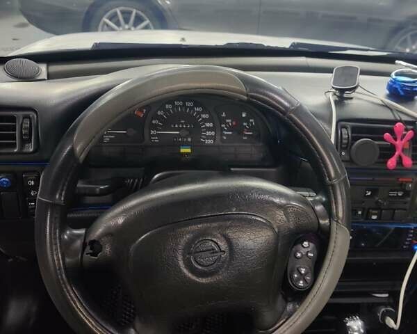 Білий Опель Вектра, об'ємом двигуна 1.8 л та пробігом 586 тис. км за 2400 $, фото 6 на Automoto.ua