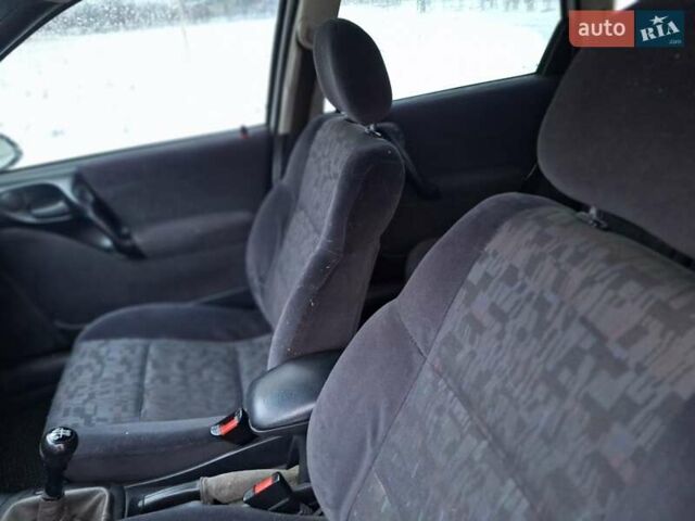 Белый Опель Вектра, объемом двигателя 2 л и пробегом 429 тыс. км за 2500 $, фото 40 на Automoto.ua