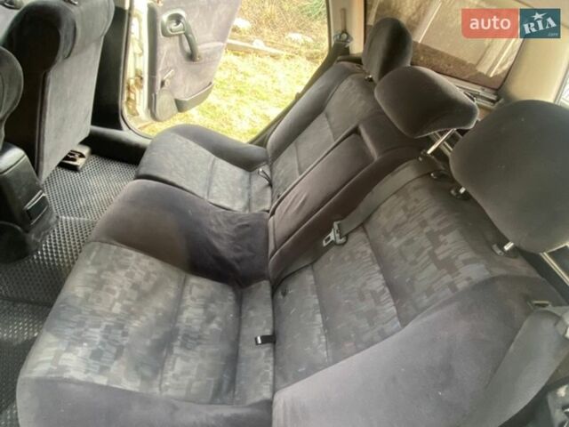 Белый Опель Вектра, объемом двигателя 1.99 л и пробегом 498 тыс. км за 1650 $, фото 12 на Automoto.ua