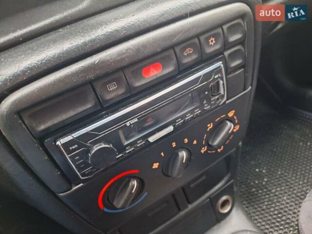 Белый Опель Вектра, объемом двигателя 2 л и пробегом 429 тыс. км за 2600 $, фото 40 на Automoto.ua