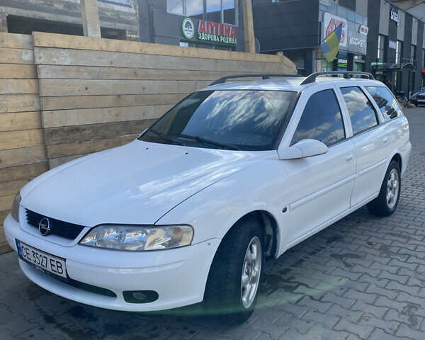 Білий Опель Вектра, об'ємом двигуна 2 л та пробігом 420 тис. км за 2000 $, фото 1 на Automoto.ua
