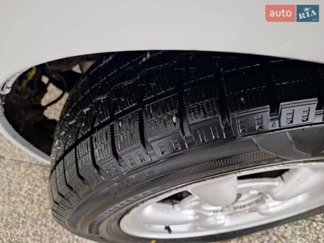 Белый Опель Вектра, объемом двигателя 2 л и пробегом 429 тыс. км за 2600 $, фото 19 на Automoto.ua