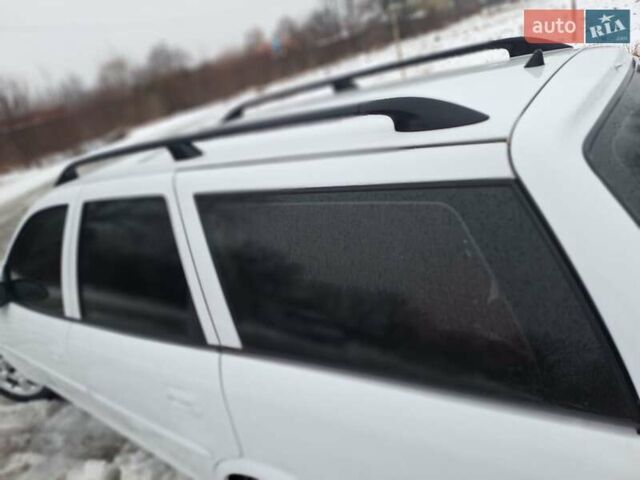 Белый Опель Вектра, объемом двигателя 2 л и пробегом 429 тыс. км за 2500 $, фото 16 на Automoto.ua