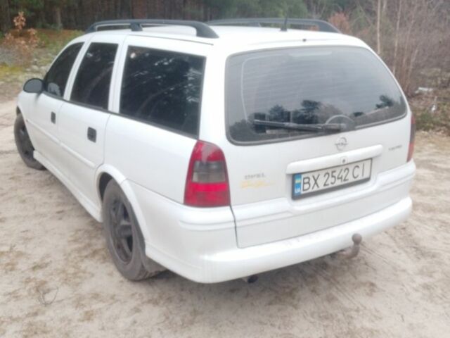 Белый Опель Вектра, объемом двигателя 1.8 л и пробегом 316 тыс. км за 2500 $, фото 6 на Automoto.ua