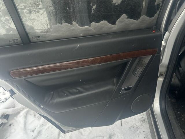 Белый Опель Вектра, объемом двигателя 3 л и пробегом 290 тыс. км за 1918 $, фото 9 на Automoto.ua