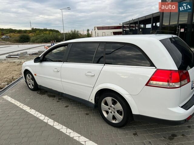 Білий Опель Вектра, об'ємом двигуна 2.2 л та пробігом 412 тис. км за 2400 $, фото 1 на Automoto.ua