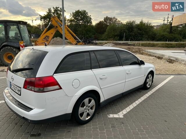 Білий Опель Вектра, об'ємом двигуна 2.2 л та пробігом 412 тис. км за 2400 $, фото 2 на Automoto.ua