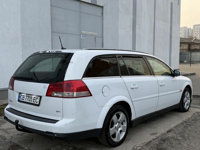 Белый Опель Вектра, объемом двигателя 0 л и пробегом 309 тыс. км за 3950 $, фото 3 на Automoto.ua