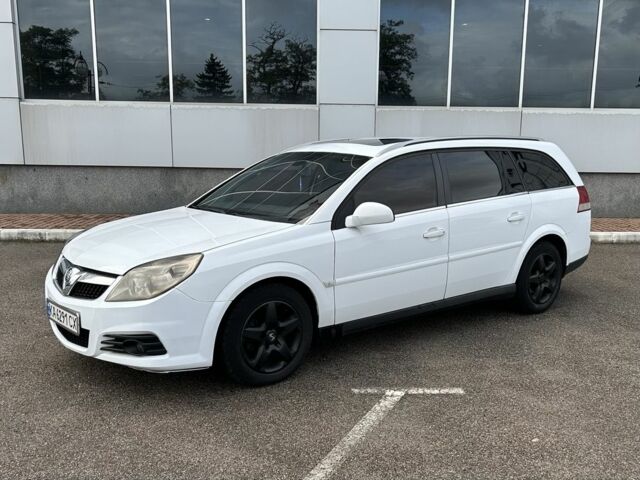 Белый Опель Вектра, объемом двигателя 1.9 л и пробегом 205 тыс. км за 3950 $, фото 9 на Automoto.ua