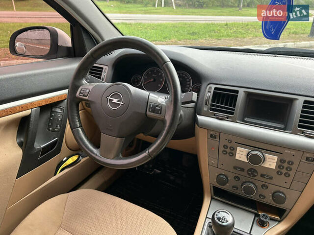 Белый Опель Вектра, объемом двигателя 1.9 л и пробегом 205 тыс. км за 3950 $, фото 23 на Automoto.ua