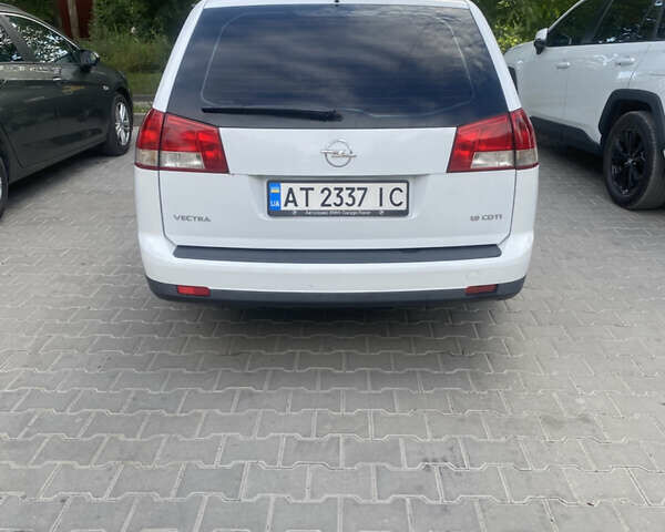 Белый Опель Вектра, объемом двигателя 1.91 л и пробегом 375 тыс. км за 4000 $, фото 19 на Automoto.ua