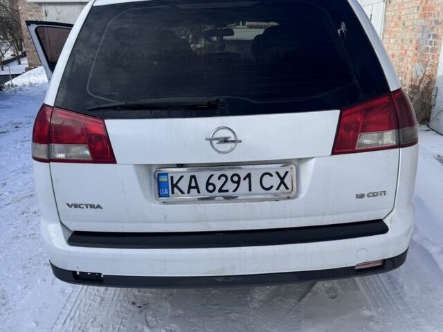 Белый Опель Вектра, объемом двигателя 1.9 л и пробегом 212 тыс. км за 4650 $, фото 5 на Automoto.ua