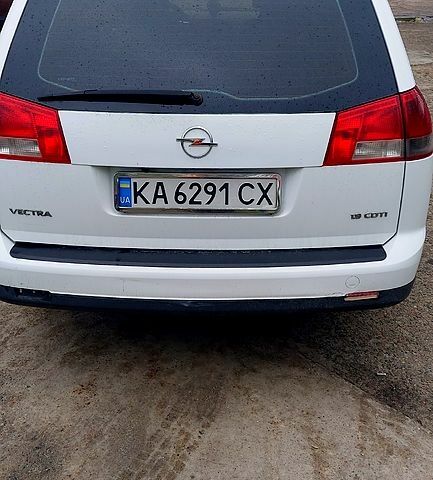 Білий Опель Вектра, об'ємом двигуна 1.9 л та пробігом 218 тис. км за 4400 $, фото 6 на Automoto.ua