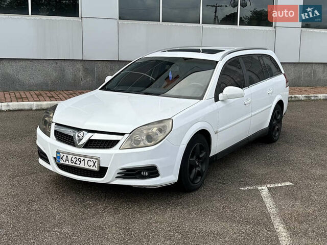 Белый Опель Вектра, объемом двигателя 1.9 л и пробегом 205 тыс. км за 3950 $, фото 2 на Automoto.ua
