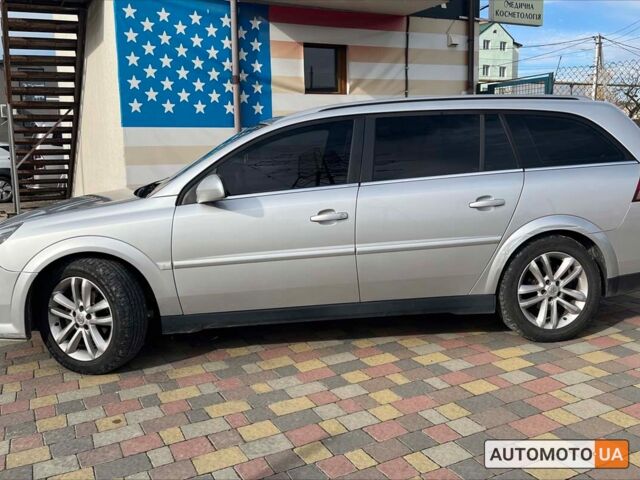 Белый Опель Вектра, объемом двигателя 1.9 л и пробегом 286 тыс. км за 6300 $, фото 3 на Automoto.ua