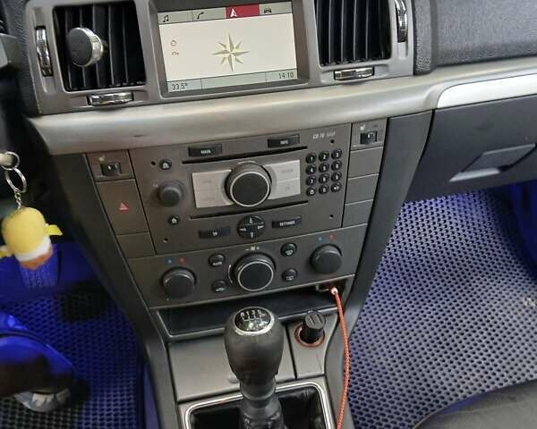 Білий Опель Вектра, об'ємом двигуна 0 л та пробігом 366 тис. км за 5800 $, фото 9 на Automoto.ua