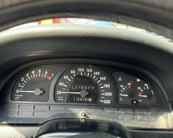 Белый Опель Вектра, объемом двигателя 0 л и пробегом 377 тыс. км за 1858 $, фото 8 на Automoto.ua