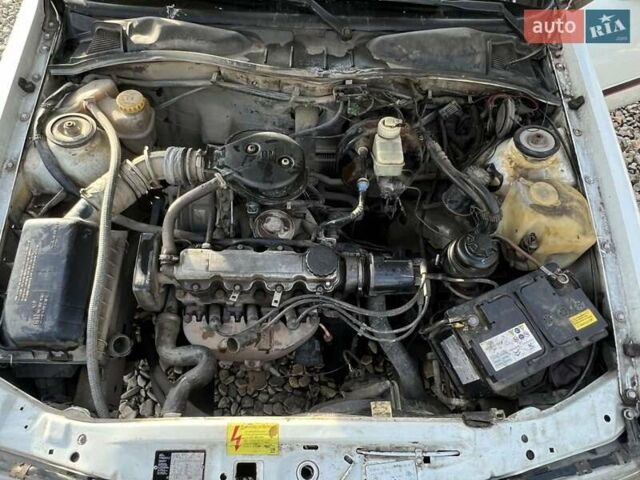 Белый Опель Вектра, объемом двигателя 1.6 л и пробегом 170 тыс. км за 1400 $, фото 8 на Automoto.ua