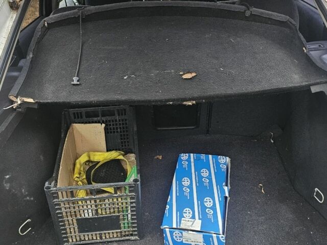 Белый Опель Вектра, объемом двигателя 0 л и пробегом 234 тыс. км за 714 $, фото 4 на Automoto.ua