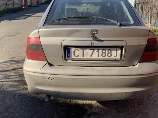 Бежевий Опель Вектра, об'ємом двигуна 2 л та пробігом 3 тис. км за 1700 $, фото 2 на Automoto.ua
