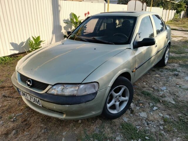 Бежевий Опель Вектра, об'ємом двигуна 1.6 л та пробігом 33 тис. км за 550 $, фото 2 на Automoto.ua