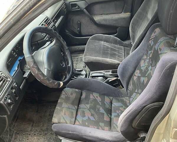 Бежевий Опель Вектра, об'ємом двигуна 2 л та пробігом 470 тис. км за 999 $, фото 9 на Automoto.ua