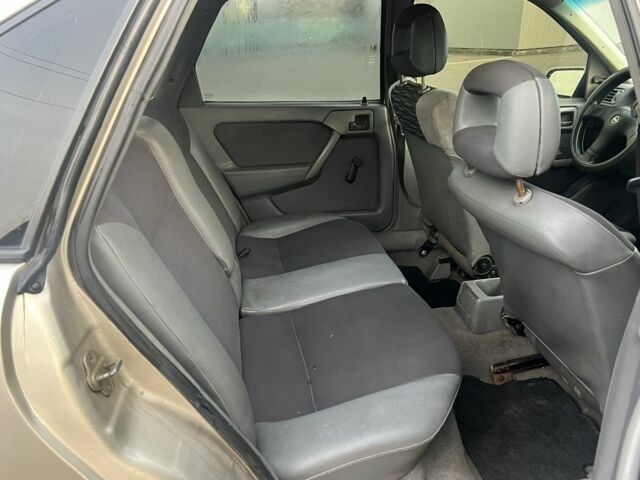 Бежевий Опель Вектра, об'ємом двигуна 1.6 л та пробігом 329 тис. км за 1599 $, фото 19 на Automoto.ua