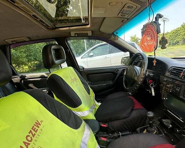 Бежевий Опель Вектра, об'ємом двигуна 1.7 л та пробігом 333 тис. км за 1999 $, фото 6 на Automoto.ua