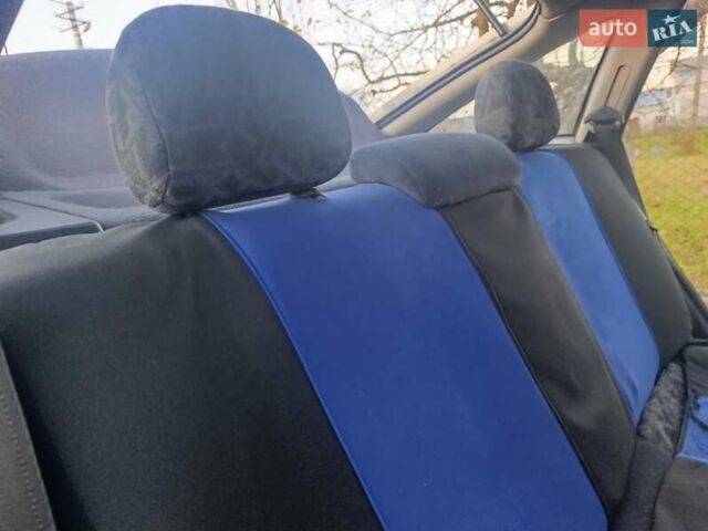 Бежевый Опель Вектра, объемом двигателя 1.8 л и пробегом 280 тыс. км за 1350 $, фото 23 на Automoto.ua