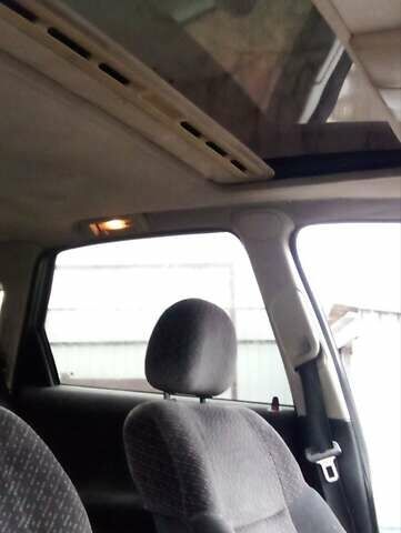 Бежевий Опель Вектра, об'ємом двигуна 1.8 л та пробігом 280 тис. км за 3000 $, фото 11 на Automoto.ua