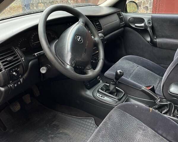 Бежевый Опель Вектра, объемом двигателя 1.8 л и пробегом 419 тыс. км за 2600 $, фото 8 на Automoto.ua