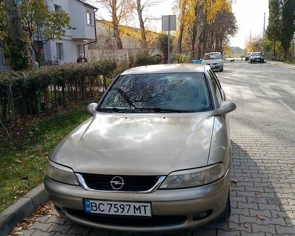 Опель Вектра 1999 в Сокале на Automoto.ua Бежевый Опель Вектра, объемом двигателя 2 л и пробегом 353 тыс. км за 2700 $, фото 15 на Automoto.ua