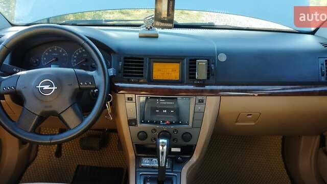 Бежевый Опель Вектра, объемом двигателя 2.2 л и пробегом 378 тыс. км за 3500 $, фото 5 на Automoto.ua