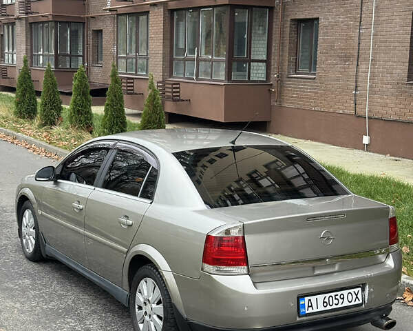 Бежевый Опель Вектра, объемом двигателя 3.18 л и пробегом 388 тыс. км за 3650 $, фото 3 на Automoto.ua
