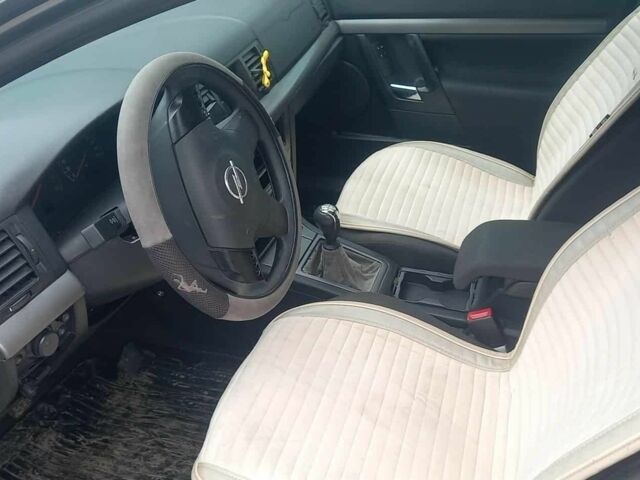 Бежевий Опель Вектра, об'ємом двигуна 1 л та пробігом 246 тис. км за 950 $, фото 3 на Automoto.ua