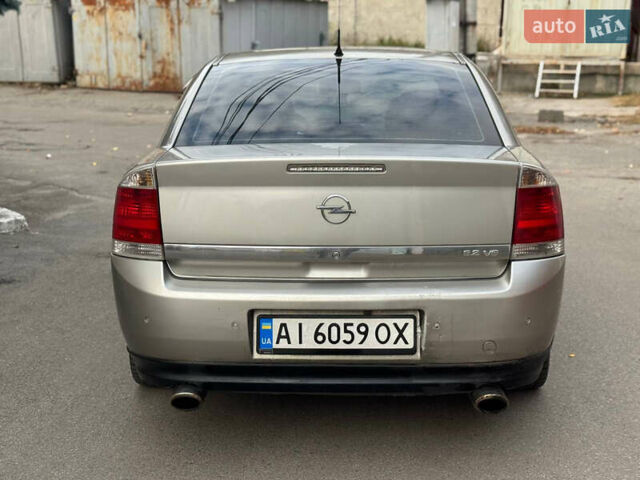 Бежевый Опель Вектра, объемом двигателя 3.2 л и пробегом 300 тыс. км за 3700 $, фото 5 на Automoto.ua