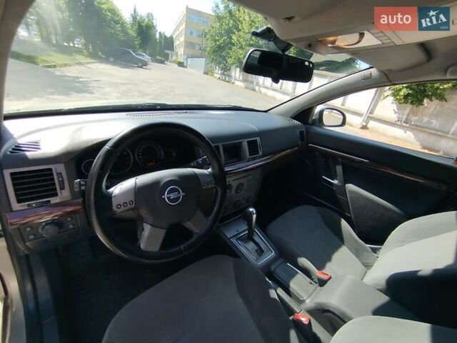 Бежевый Опель Вектра, объемом двигателя 2.2 л и пробегом 309 тыс. км за 4400 $, фото 23 на Automoto.ua