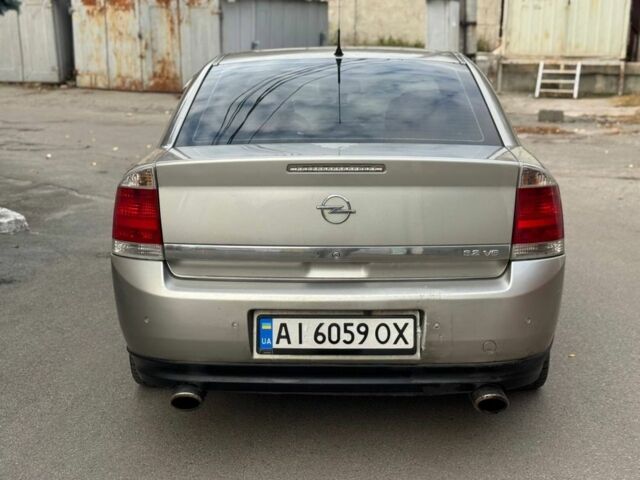 Опель Вектра 2004 у Києві на Automoto.ua Бежевий Опель Вектра, об'ємом двигуна 3.2 л та пробігом 300 тис. км за 3850 $, фото 5 на Automoto.ua