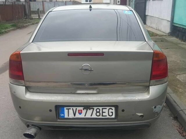 Бежевий Опель Вектра, об'ємом двигуна 1 л та пробігом 246 тис. км за 950 $, фото 4 на Automoto.ua