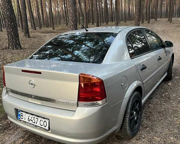 Бежевий Опель Вектра, об'ємом двигуна 2.2 л та пробігом 226 тис. км за 5300 $, фото 3 на Automoto.ua